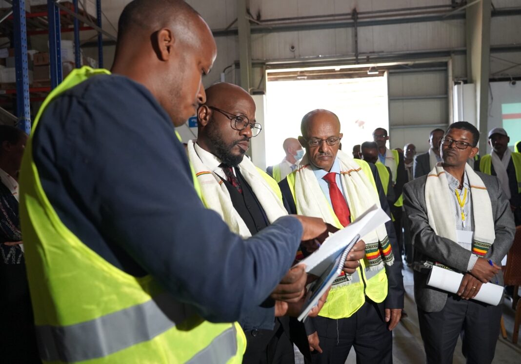 U.S. Ambassador Massinga visits Bahir Dar, highlights peace and development