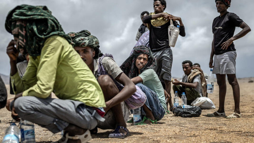 Migrants risk hunger and drowning on route from Horn of Africa to Yemen