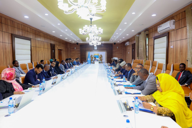 Somali government defends protest restrictions as opposition standoff deepens
