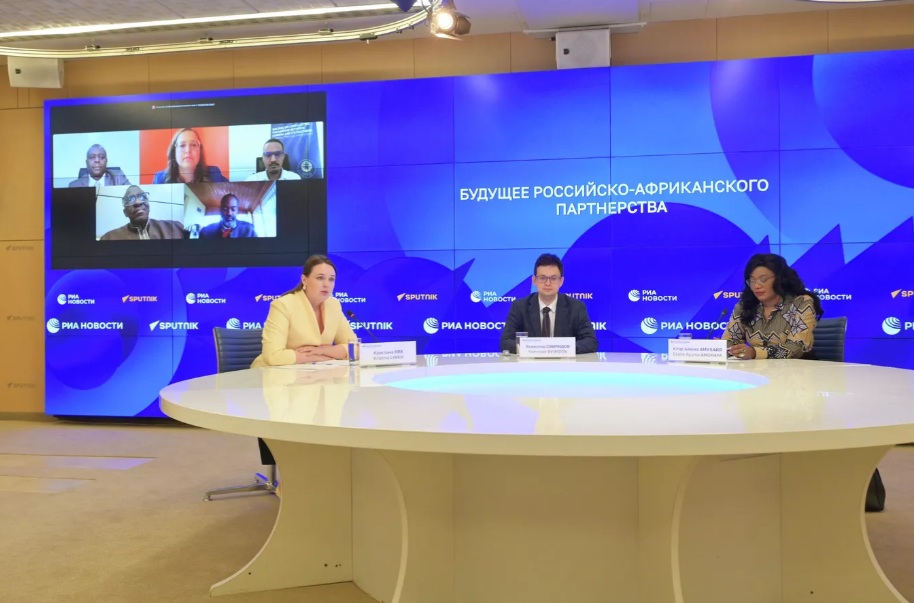 Sputnik holds expert discussion to mark Africa Day
