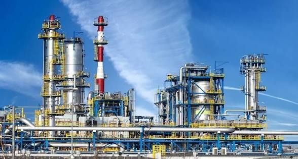 Uganda sets February 2027 for final investment decision on $4 billion oil refinery