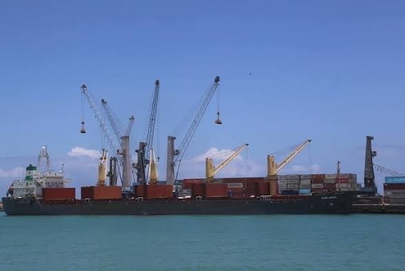 Somalia traders seek new shipping routes amid Bab al-Mandab tensions