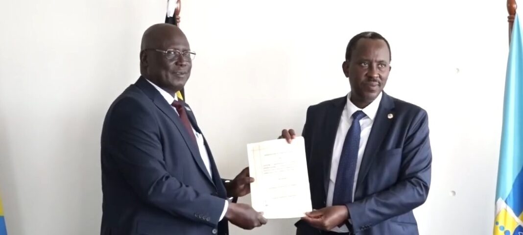 South Sudan, Uganda sign MoU to strengthen customs cooperation