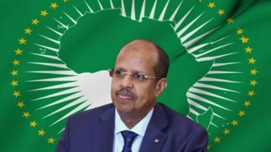 Â AU commission chairperson expected in Sudan to discuss reinstatement